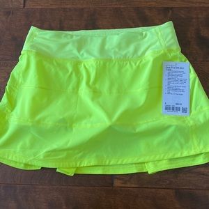 Lululemon pacesetter skirt highlighter yellow size 6 long NWT